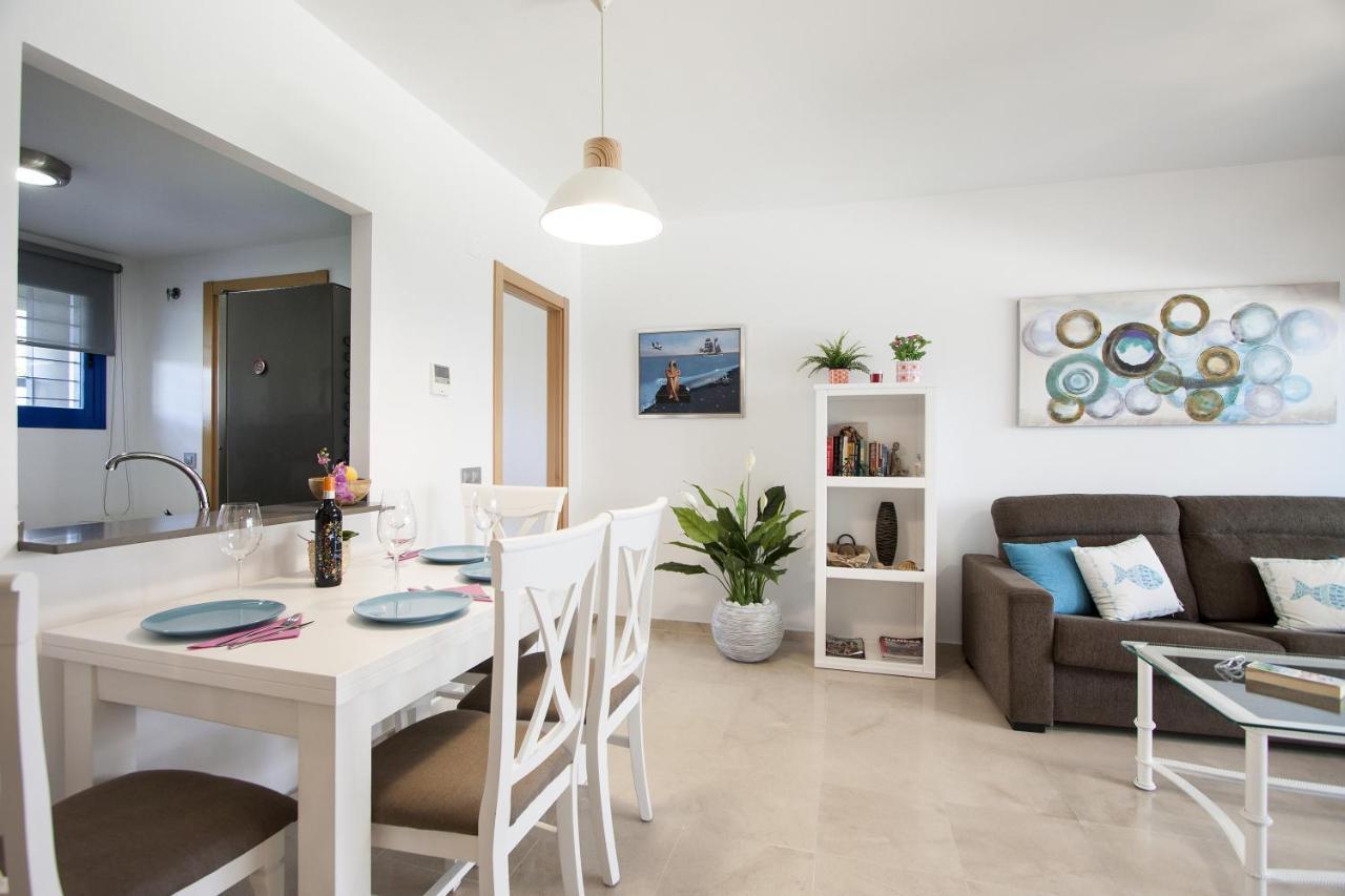 Apartamento Playa Торокс Екстериор снимка