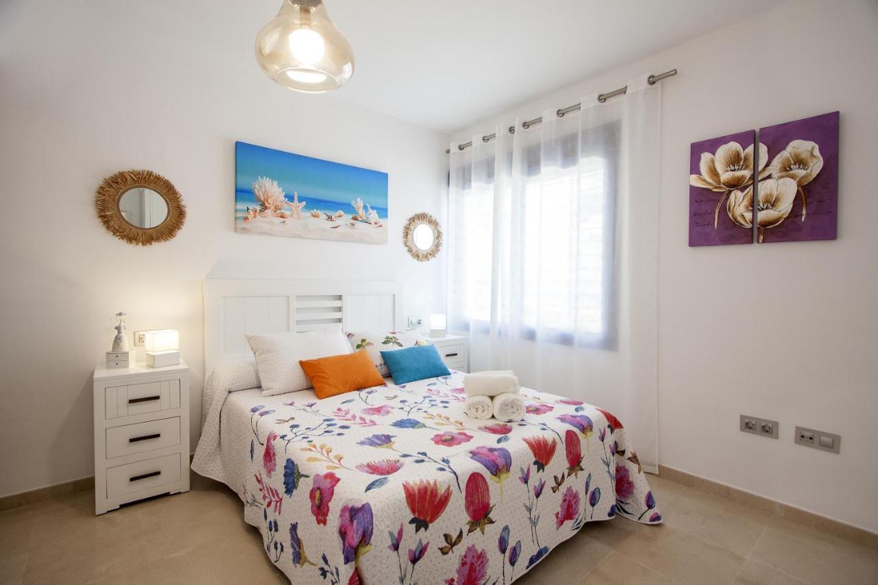 Apartamento Playa Торокс Екстериор снимка
